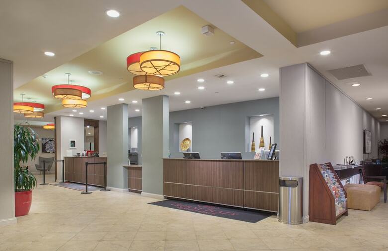 Crowne Plaza Hotel Ventura Beach