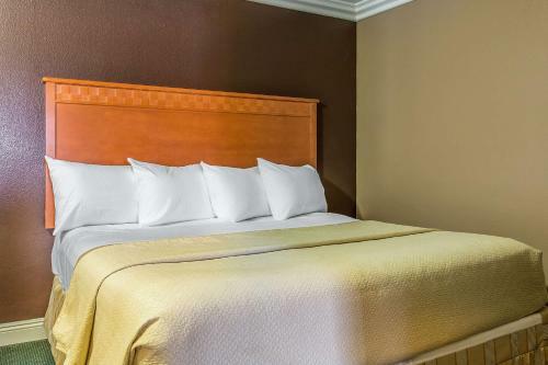 Hotel Rodeway Inn Ventura