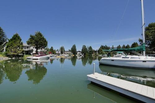 Venice Drive Holiday Home