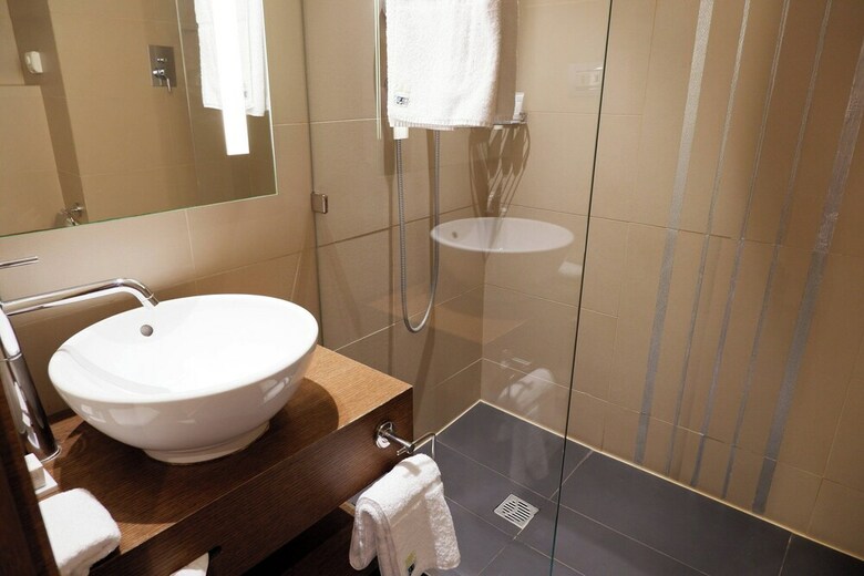 AC Hotel Ambassadeur Antibes - Juan Les Pins