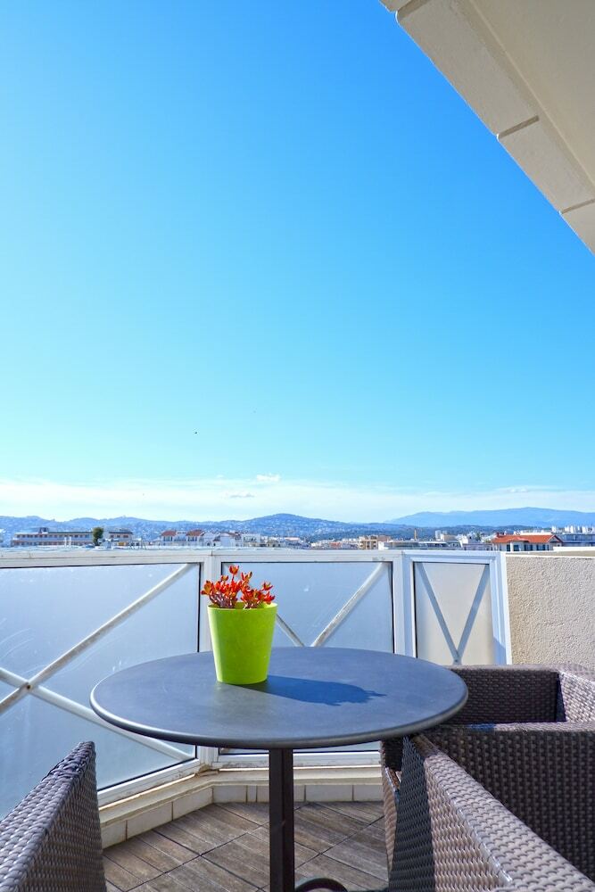AC Hotel Ambassadeur Antibes - Juan Les Pins