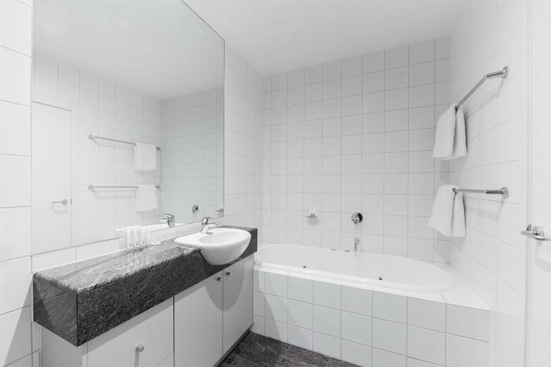 Hotel Medina Executive Flinders Street