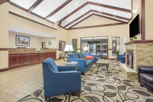 Hotel Ramada Denver International Airport