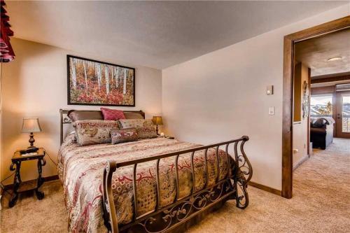 Apartamentos Goldpoint By Peak Property Management