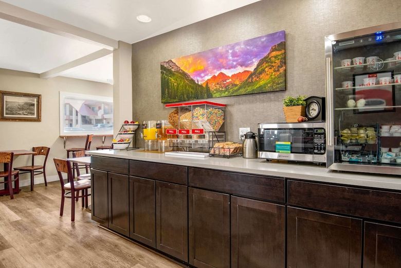 Hotel Econo Lodge Inn & Suites Durango