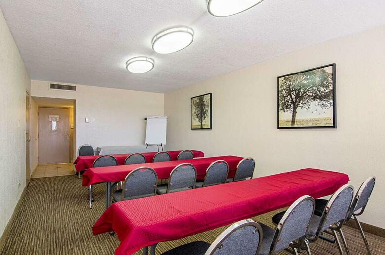 Hotel Quality Inn & Suites Denver Stapleton