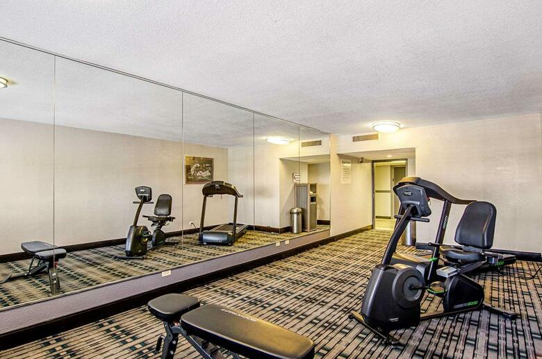 Hotel Quality Inn & Suites Denver Stapleton