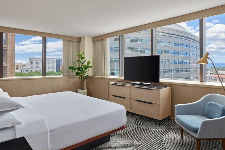 Sheraton Downtown Denver Hotel