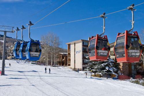 Hotel Snowmass Mountain Chalet