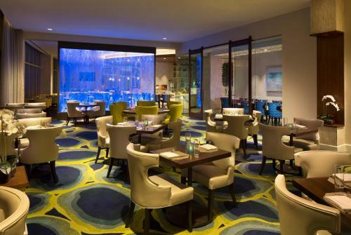 Hotel Opal Sands