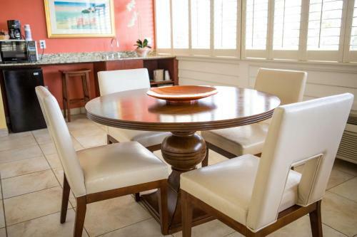 Hotel Best Western Plus Yacht Harbour Inn