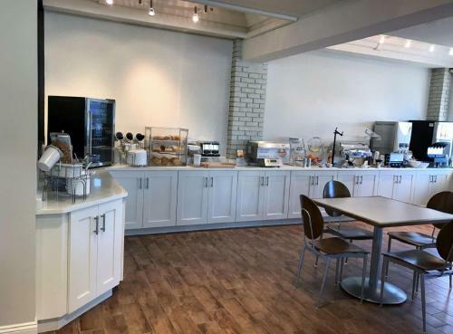 Hotel Best Western Plus Yacht Harbour Inn