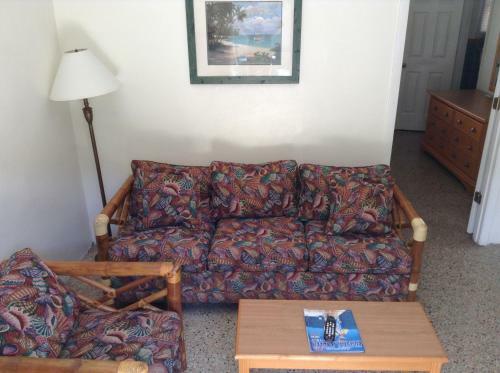 Hotel Dockside Inn & Resort