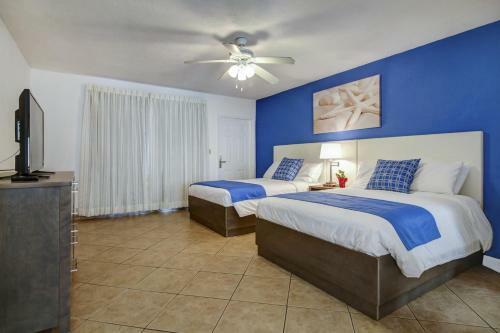 Hotel Blue Strawberry By The Sea