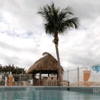 Hutchinson Island Plaza Hotel & Suites
