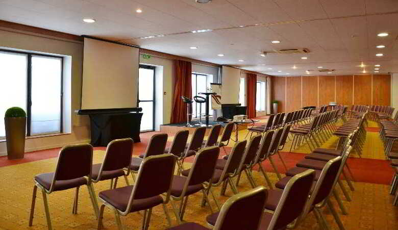 Hotel Quality Suites Bordeaux & Spa