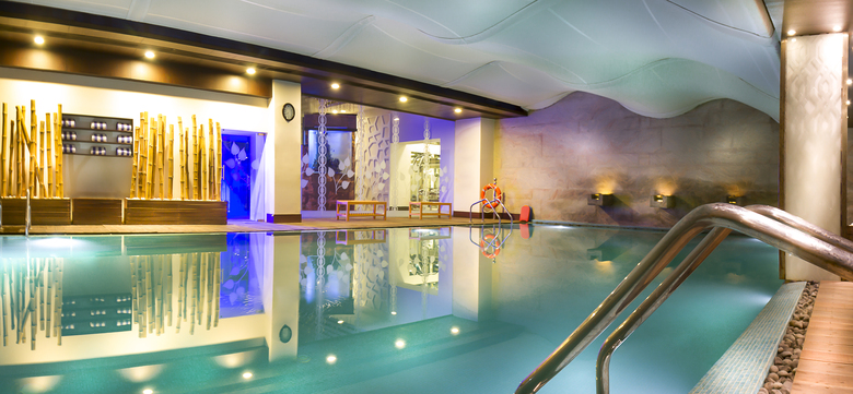 Hotel Grt Grand
