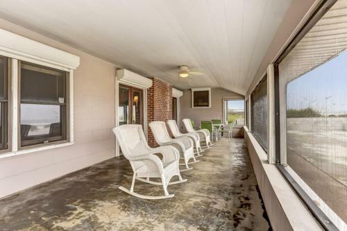 1180 South Fletcher