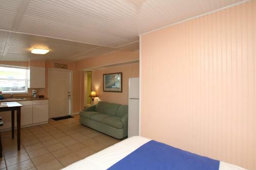Motel Sunset Cove Beach Resort