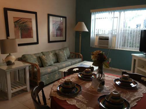 Villa Seafarer Key Largo Resort And Beach