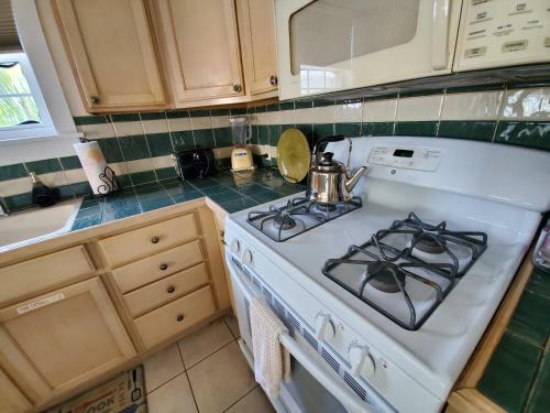 Hostal Old Town Suites Hospitium Collection