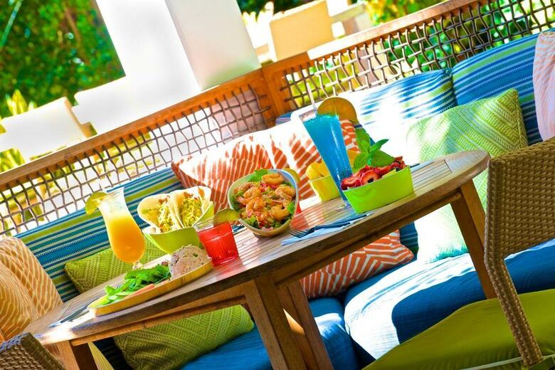 Parrot Key Hotel And Resort