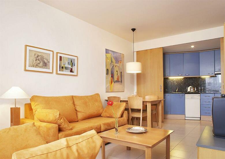 Hotel Arrahona