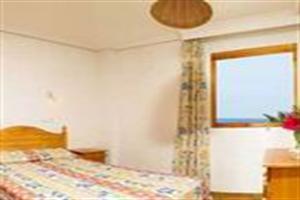 Apartamentos Green Line Bon Sol