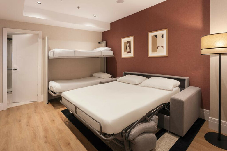 Catalonia Plaza Espa�a Hotel & Spa