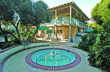 Hotel Dolphins Cove Resort