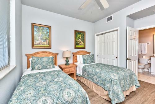Apartamentos Vicenza Golf Condo At The Lely Resort