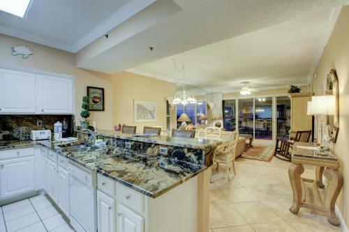 Hotel Tides At Topsl By Panhandle Getaways