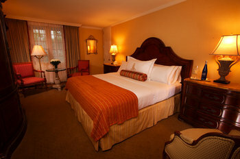 Royal Sonesta Hotel