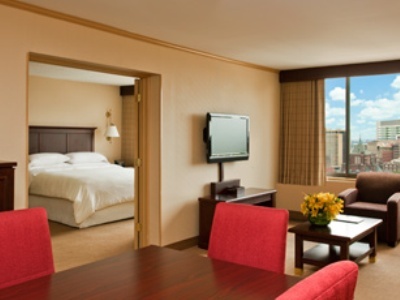 Sheraton Philadelphia University City Hotel