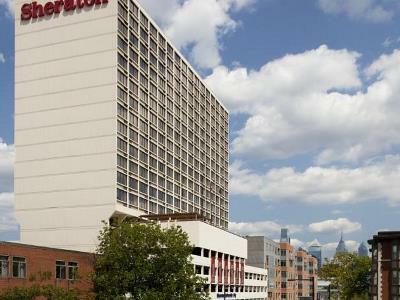 Sheraton Philadelphia University City Hotel