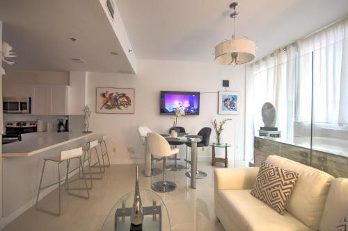 Deluxe Studios And Apartments At The Shelborne