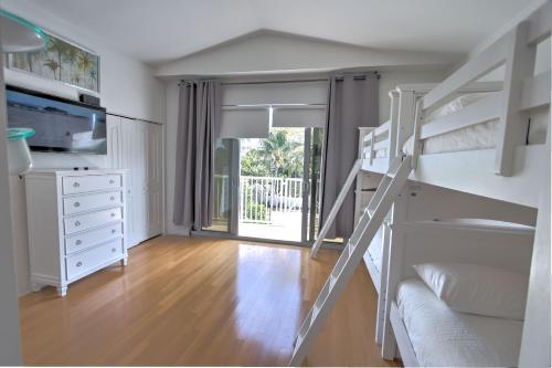 Deluxe Studios And Apartments At The Shelborne