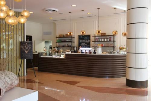 Deluxe Studios And Apartments At The Shelborne
