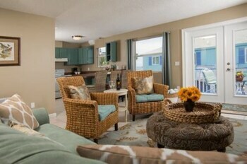 Bed & Breakfast Bayfront Marin House