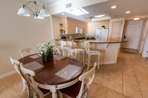 Apartamento Boardwalk Beach Resort By Book That Condo