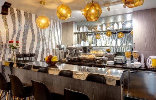 Lux Hotel Miami