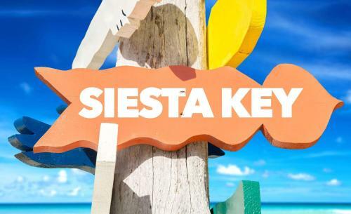 Hotel Comfort Suites Sarasota-siesta Key