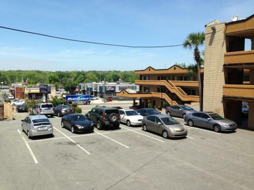 Hotel University Inn And Suites Tallahassee
