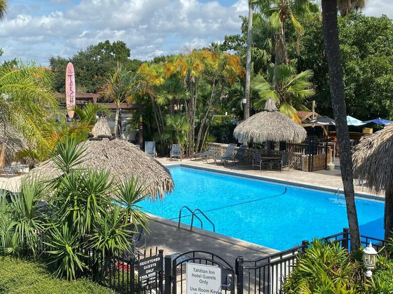 Hotel Tahitian Inn & Spa Tampa