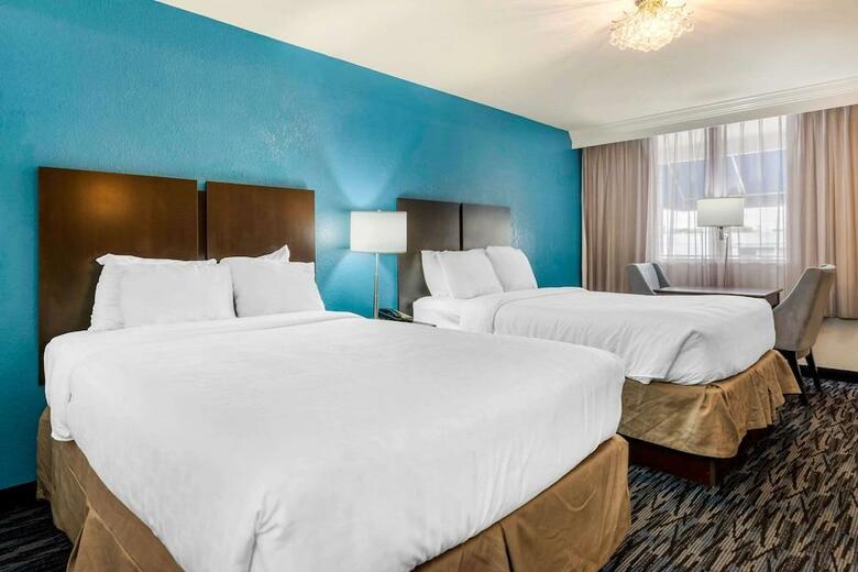 Hotel Clarion Inn Tampa - Brandon