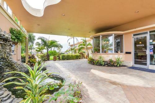 Motel Treasure Island Ocean Club