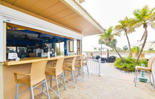 Motel Treasure Island Ocean Club