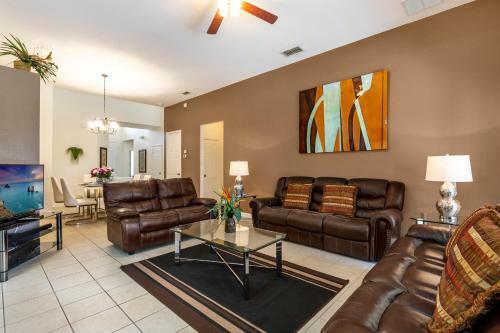 Olivia's Dream Villa In Windsor Hills