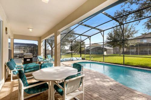Olivia's Dream Villa In Windsor Hills