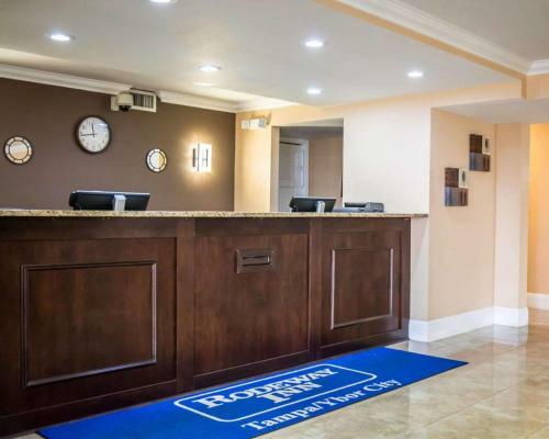 Motel Rodeway Inn & Suites Tampa